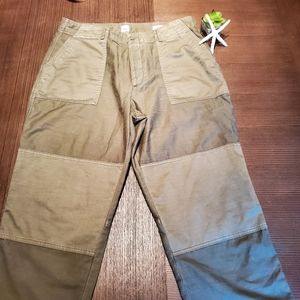 Gap | Button Fly | Green Ankle Cargo Pants